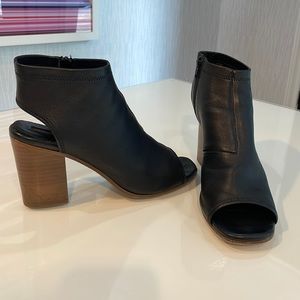 Steven by Steve Madden Black Leather Peep Toe and Heel Boots, 9B